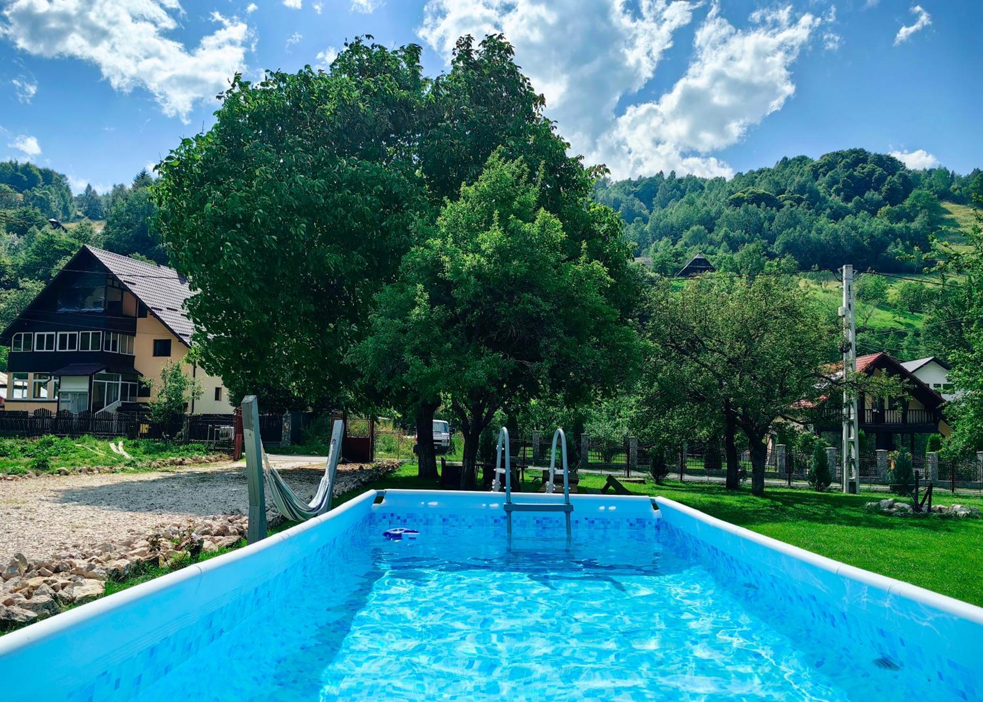 Voinescu House - Natural Living & Eating Simon Luaran gambar